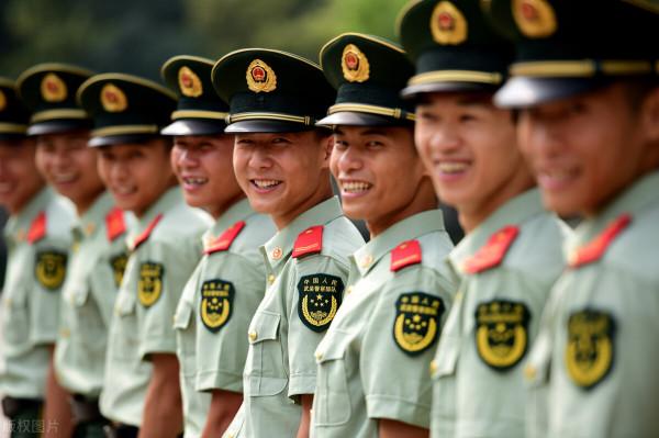 大學生參軍，服役5年可以“定向報考”公務員