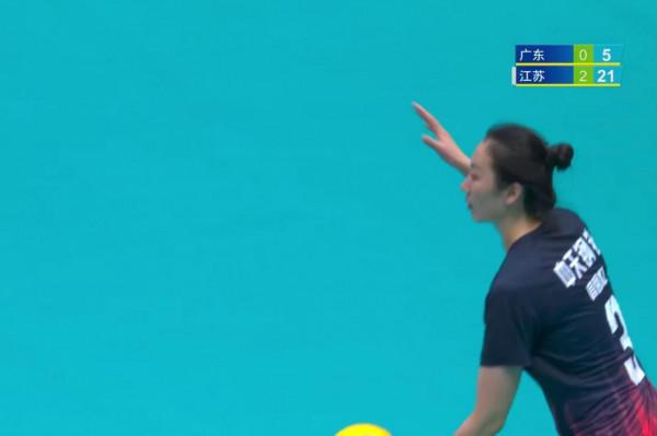 豪取4連勝!單局25:6!江蘇有點狠,張常寧一波發球得10分 豪取4連勝!單局25:6!江蘇有點狠,張常寧一波發球得10分