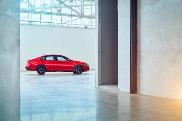 大眾三廂效能鋼炮海外上市，效能出眾，遺憾中國市場與其無緣