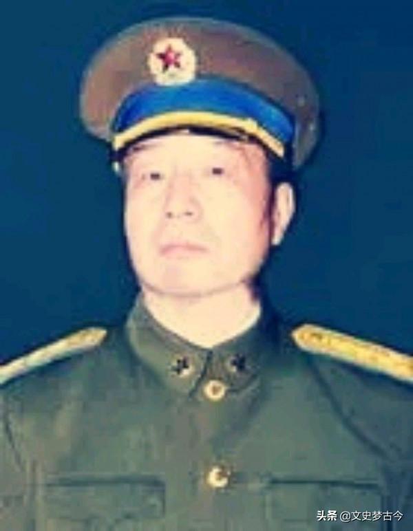 1996年，中央軍委晉升4位上將，他們都是誰？擔任什麼職務？