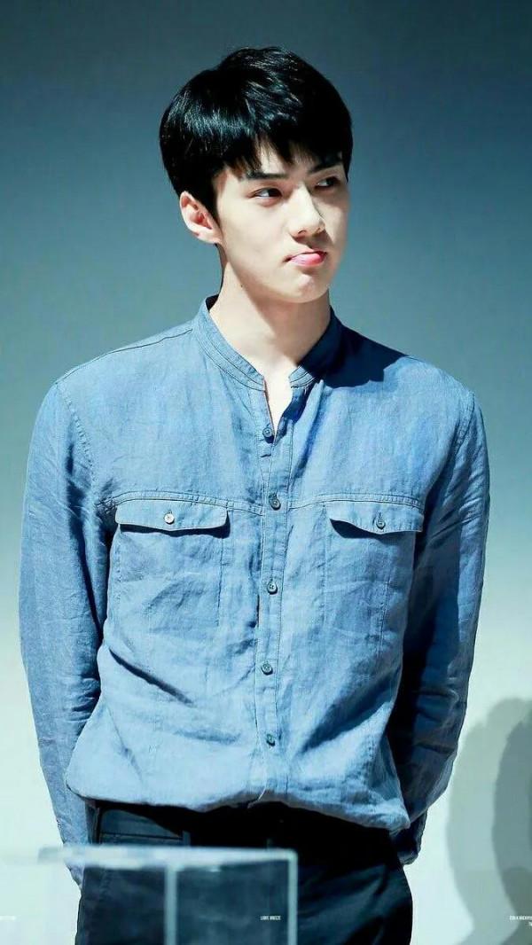 “瀟灑美少年”:吳世勳到底有多好看?(多圖) “瀟灑美少年”:吳世勳到底有多好看?(多圖)