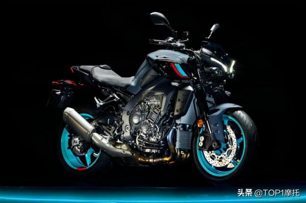 雅馬哈MT-10釋出新款 前臉大變“霸天虎”電控直接拉滿 雅馬哈MT-10釋出新款 前臉大變“霸天虎”電控直接拉滿