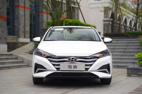 省心耐看代步小車，1&period;4L動力夠用，油耗4&period;9L，現代悅納值得買嗎？