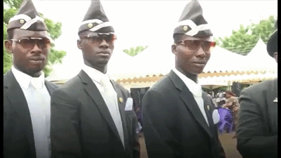 各地風俗大賞：迦納特色喪葬服務，黑人抬棺，一場下來竟要十萬