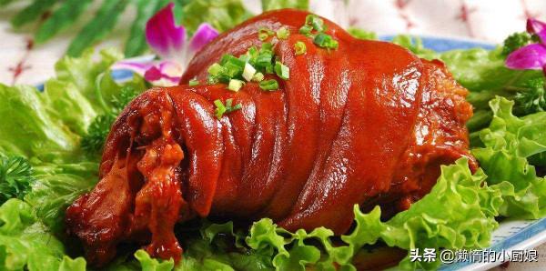 肘子這樣做才好吃，肥而不膩，軟爛入味，年夜飯壓軸菜首選哦