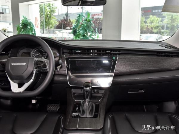 配置不錯，空間大，比軒逸動力好，實拍啟辰D60