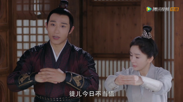 在《斛珠夫人》演楊冪哥哥，戲外卻比她小三歲，還和吳京演過戰狼