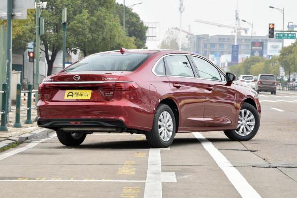 不到10萬買中型車,車長近4.9米,標配愛信6AT,解析傳祺GA6 不到10萬買中型車,車長近4.9米,標配愛信6AT,解析傳祺GA6