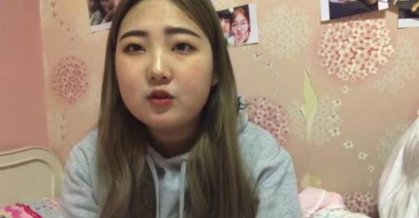 父母自殺，遭遇霸凌，早戀暴瘦100斤，崔真實女兒的成長太悲慘