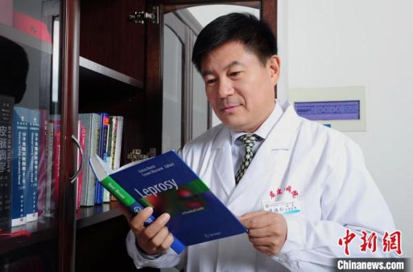 專訪2020年度國家科學技術獎獲得者張福仁:帶你瞭解“不一樣”的麻風 專訪2020年度國家科學技術獎獲得者張福仁:帶你瞭解“不一樣”的麻風