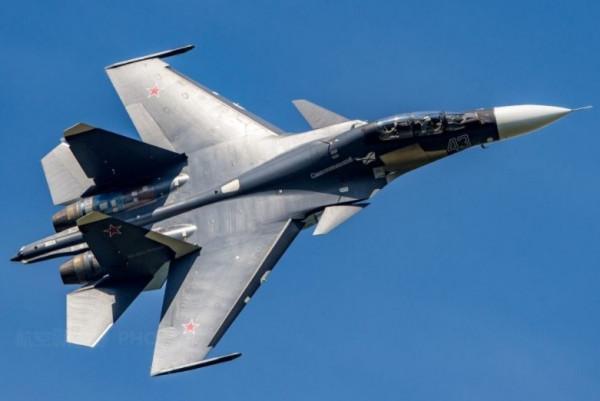 俄羅斯多用途戰鬥機的開山之作：蘇-30戰鬥機