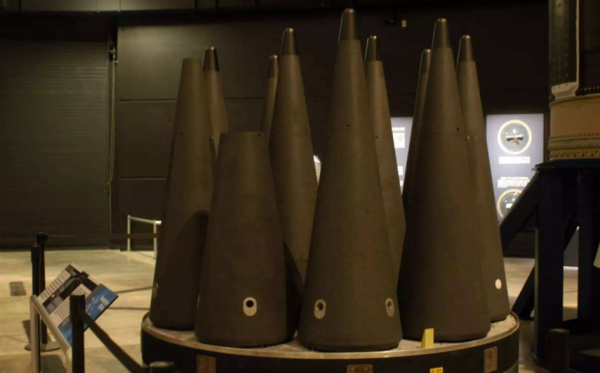 12月23日,中國呼籲美將核武削至千枚以下;美共和黨挖民主黨牆角 12月23日,中國呼籲美將核武削至千枚以下;美共和黨挖民主黨牆角