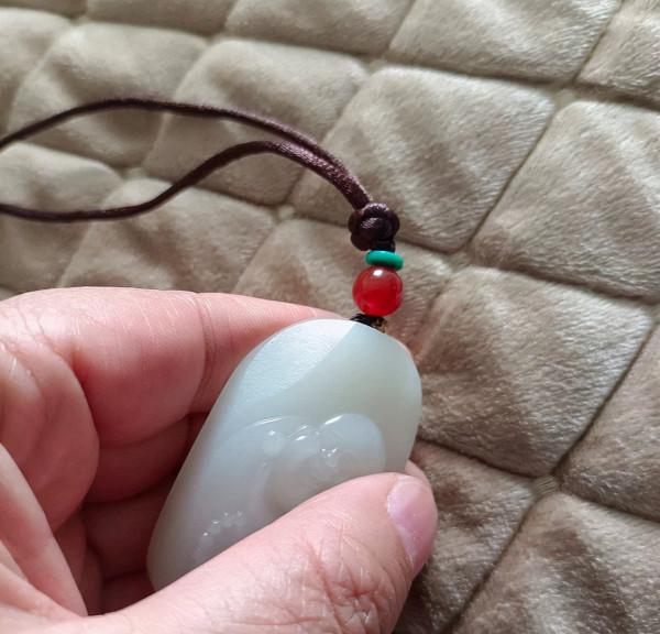 真皮籽料，工料尚可。油，糯