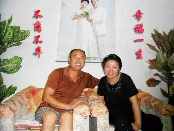 山東男人，用6年喚醒植物人妻子，如今成網紅，爆火後年入幾十萬