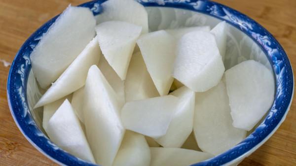 天冷了,8道熱乎乎的菜學起來,暖胃又暖身,每天換著花來,真香 天冷了,8道熱乎乎的菜學起來,暖胃又暖身,每天換著花來,真香