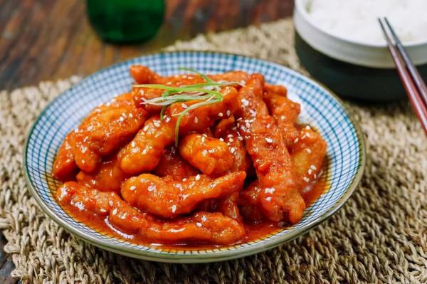 孩子不愛吃肉，我家就做這4道菜，葷素搭配營養合理，天天吃不膩