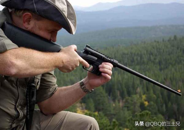 52個囚犯換一支槍！以色列人為何甘做虧本生意？原來該槍真不簡單