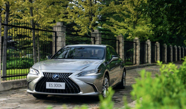 英菲尼迪&OpenCurlyDoubleQuote;降級&rdquo;，謳歌&OpenCurlyDoubleQuote;掉隊&rdquo;，僅雷克薩斯玩懂&OpenCurlyDoubleQuote;日系豪華&rdquo;？