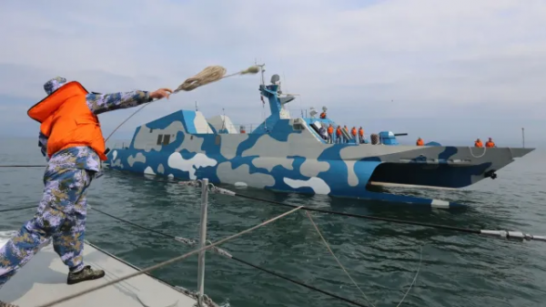 南沙快遞：022導彈艇高光時刻