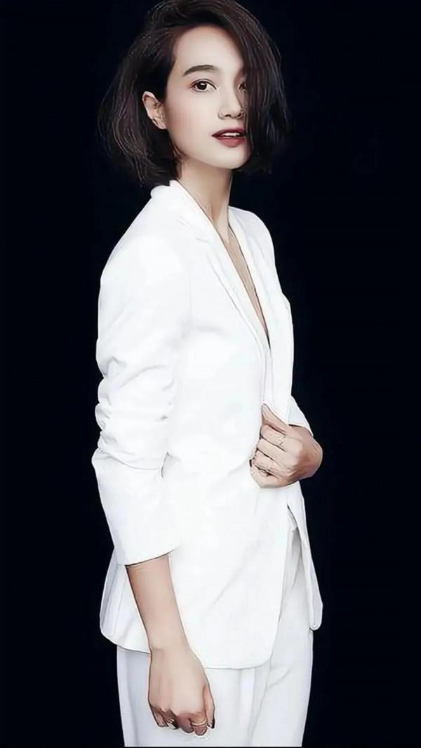 中國內地女演員主持人朱丹