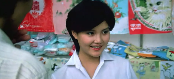 電影《私人定製》的鼻祖,同樣是葛優出演,更生猛,更現實 電影《私人定製》的鼻祖,同樣是葛優出演,更生猛,更現實