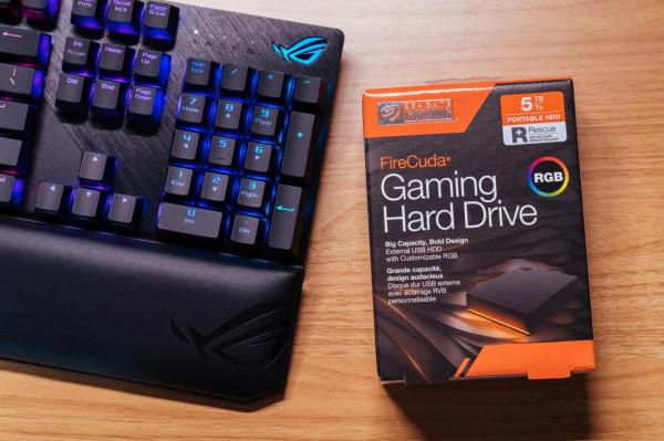 我的桌面數碼生活進化分享，細數那些數碼控不能錯過的桌搭好物