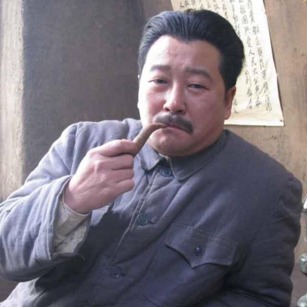 《香山葉正紅》配角出彩，5位老戲骨演技精湛，3位年輕人未來可期