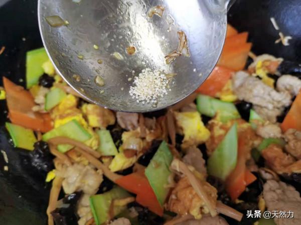 木須肉是傳統的經典名菜，做法簡單，步驟是關鍵，看一遍就能學會