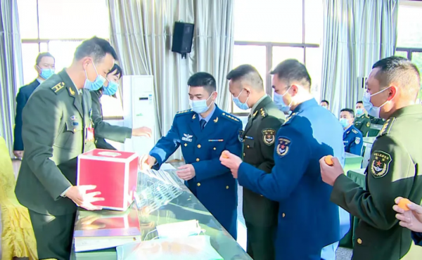 全軍選調來了！福建省軍區組織集中選調少校以下軍官考核