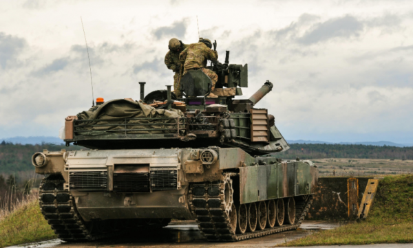 坦克副油箱掛在外邊,一旦被打中爆炸怎麼辦?實際作戰不用擔心 坦克副油箱掛在外邊,一旦被打中爆炸怎麼辦?實際作戰不用擔心