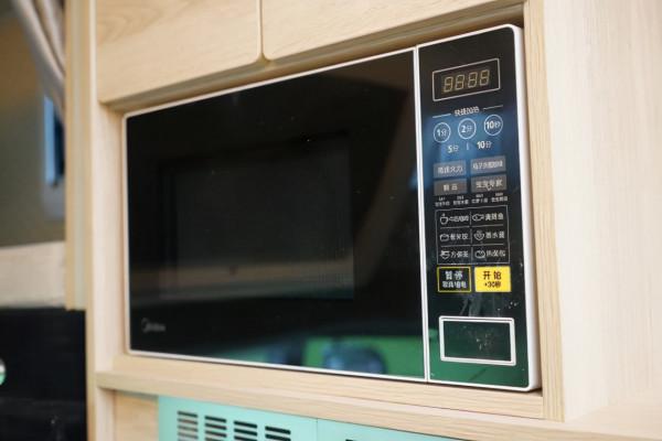 軍工品質全鋁車身夠結實,800W太陽能夠實用,網紅2號房車 軍工品質全鋁車身夠結實,800W太陽能夠實用,網紅2號房車