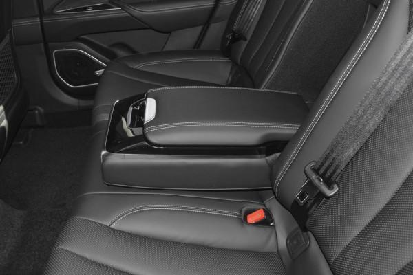 長期市內駕駛,有必要買新能源車,吉利博瑞ePro,油耗1.3升 長期市內駕駛,有必要買新能源車,吉利博瑞ePro,油耗1.3升