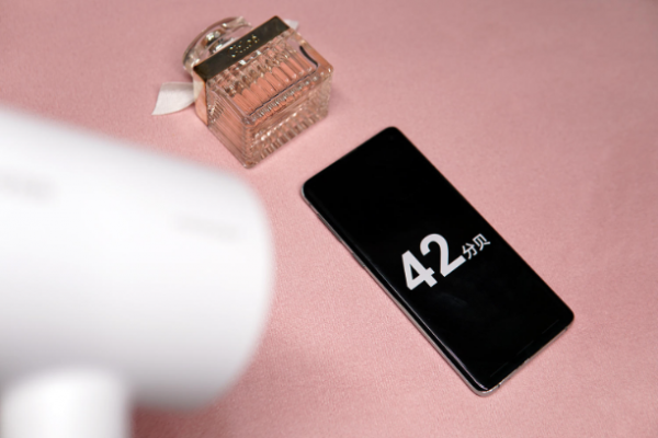 小巧可愛風兒柔，讓孩子更能接受的飛科 FLYCO 電吹風機上手評測