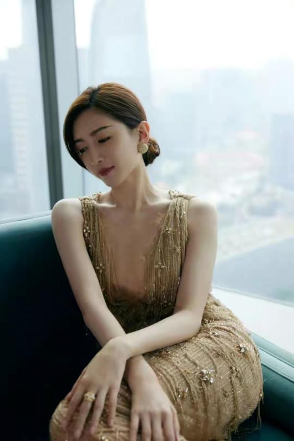 八卦爆料:趙露思、江疏影、柳巖、楊爍、陳佩斯、董璇、包貝爾 八卦爆料:趙露思、江疏影、柳巖、楊爍、陳佩斯、董璇、包貝爾