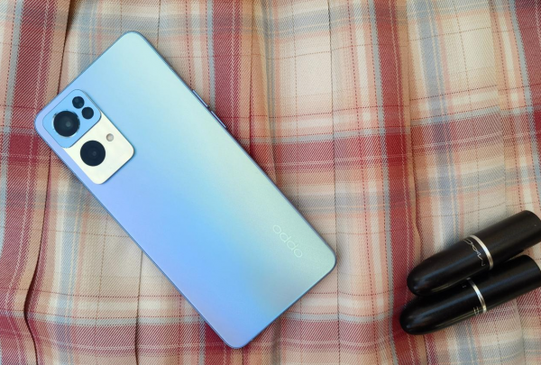 不懂就問！為啥除了小米、酷派外，國產手機只有頂配上對稱雙揚？