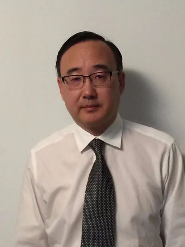 何孔源博士發明“生物氣溶膠真空儀”保護醫護人員免受病毒感染 何孔源博士發明“生物氣溶膠真空儀”保護醫護人員免受病毒感染