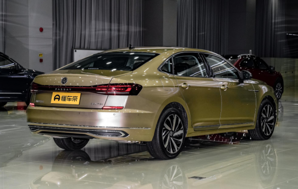 是你，你選哪款！日德之戰 豐田凱美瑞對比大眾帕薩特