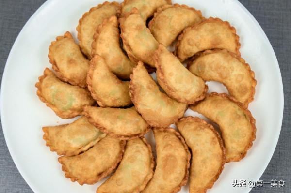 店裡面的炸菜角為啥好吃,原來燙麵是關鍵,皮薄餡多,簡單又美味 店裡面的炸菜角為啥好吃,原來燙麵是關鍵,皮薄餡多,簡單又美味