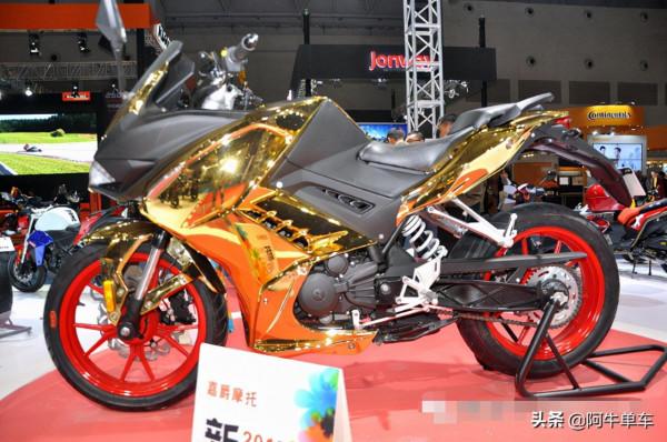 “地平線”都是四缸117匹馬力了！嘉爵“CB650R”能買嗎