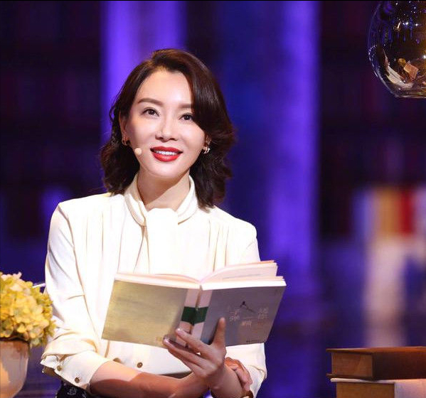 從湖北走出來的8位女星,個個顏值天花板,你最喜歡誰? 從湖北走出來的8位女星,個個顏值天花板,你最喜歡誰?