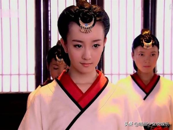 別無效整容了，看看這些曇花一現的女星，整前是仙女，整後變蔡明