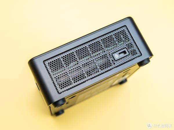 Intel NUC11小主機，實測記憶體頻率對核顯效能影響、升級SN850固態