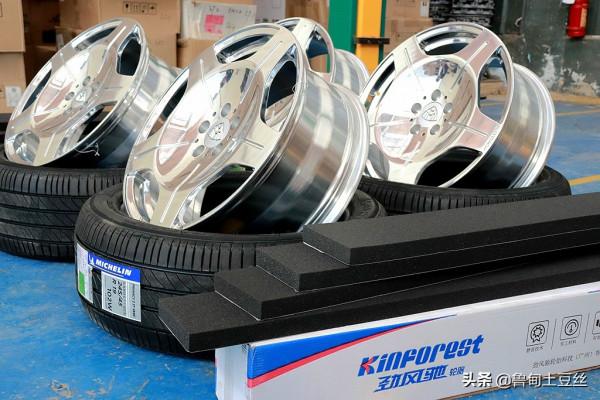 「轂銳馳」輪胎靜音再次升級—賓士威霆大改造計劃之輪轂篇 「轂銳馳」輪胎靜音再次升級—賓士威霆大改造計劃之輪轂篇