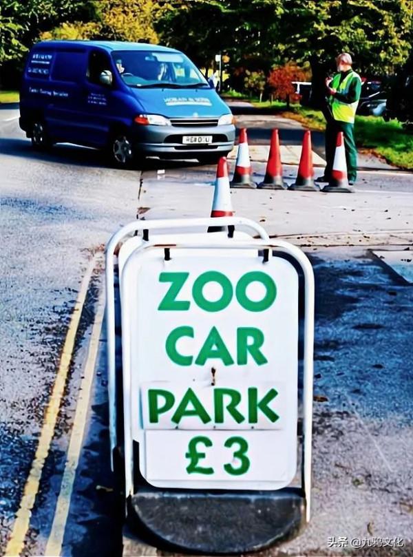 這個停車場的管理員，20年掙了870萬美元