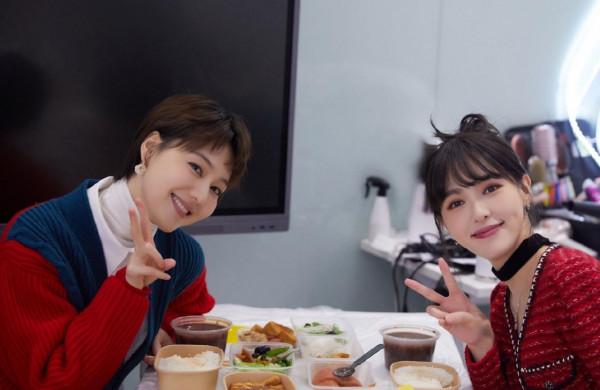 超模身材無敵、金色禮服美爆，唐嫣今年的幾身造型真是太好看了