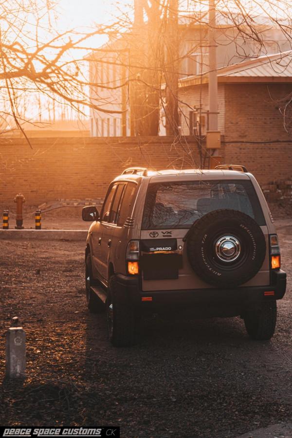 用這臺普拉多J95，帶你回到上個世紀70年代