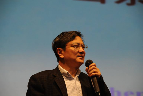 網紅教授鄭強直言:清華、北大培養的學生大部分都成為了“漢奸” 網紅教授鄭強直言:清華、北大培養的學生大部分都成為了“漢奸”