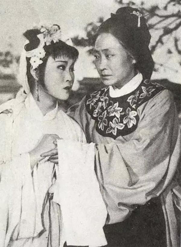 孟遏雲:美貌是她的原罪,數次被軍閥囚禁強迫,28歲歷經一生風霜 孟遏雲:美貌是她的原罪,數次被軍閥囚禁強迫,28歲歷經一生風霜