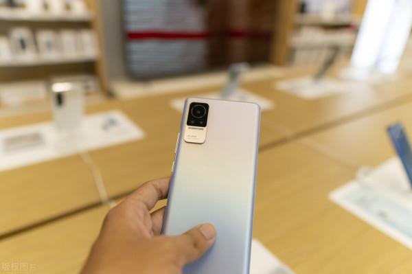 避坑又省錢:關於換手機的幾個小建議,都很務實 避坑又省錢:關於換手機的幾個小建議,都很務實