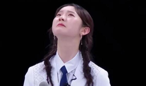 “小白兔”張藝凡的“黑化史”，娛樂圈就是個大染缸